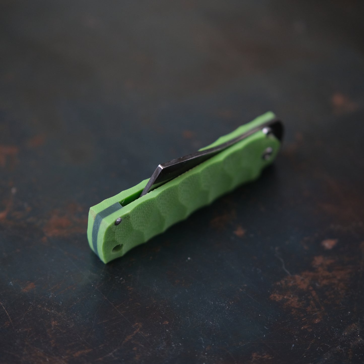 CHINGU • COUTEAU DE POCHE VERT