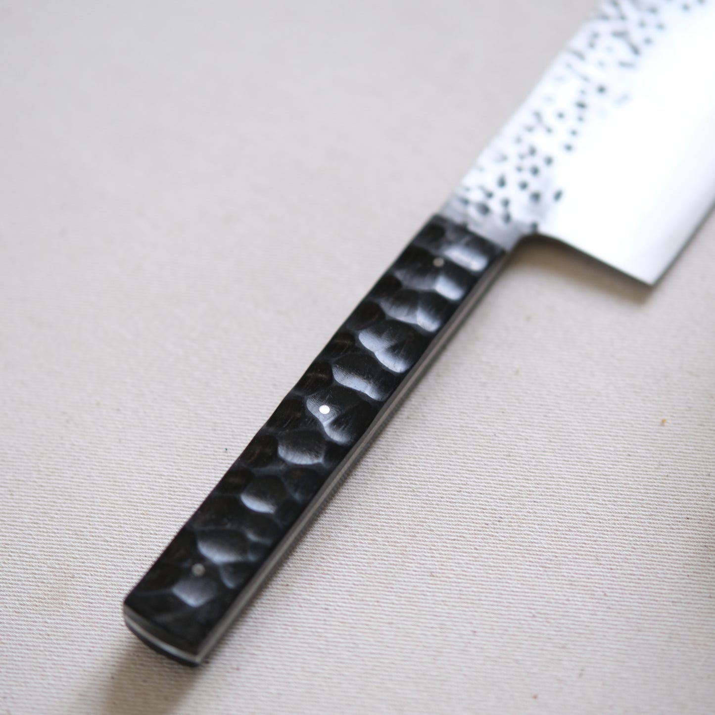 YACHE • COUTEAU DE CUISINE ÉBÈNE TEXTURÉ