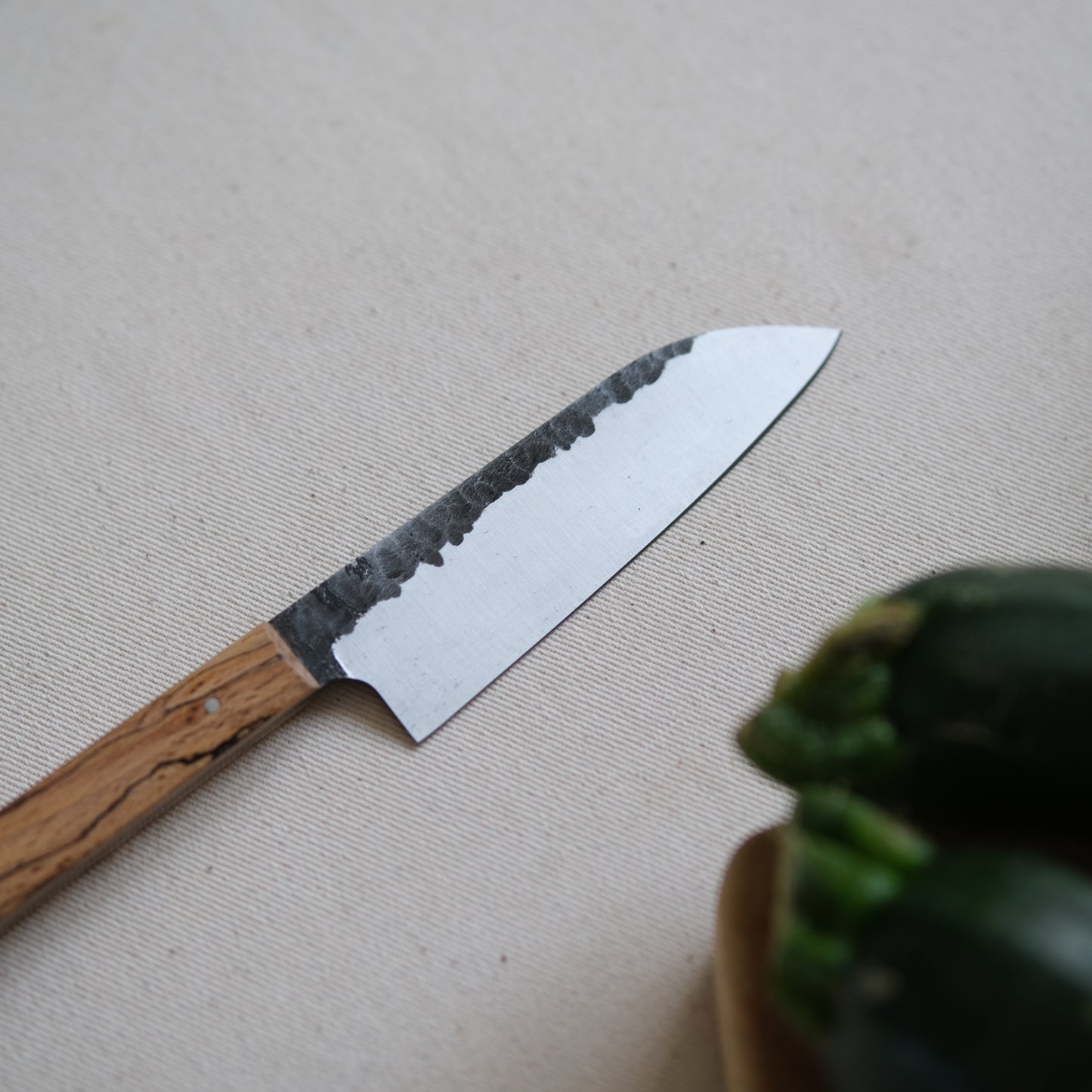 NALMADA MINI • COUTEAU D'OFFICE HÊTRE ÉCHAUFFÉ