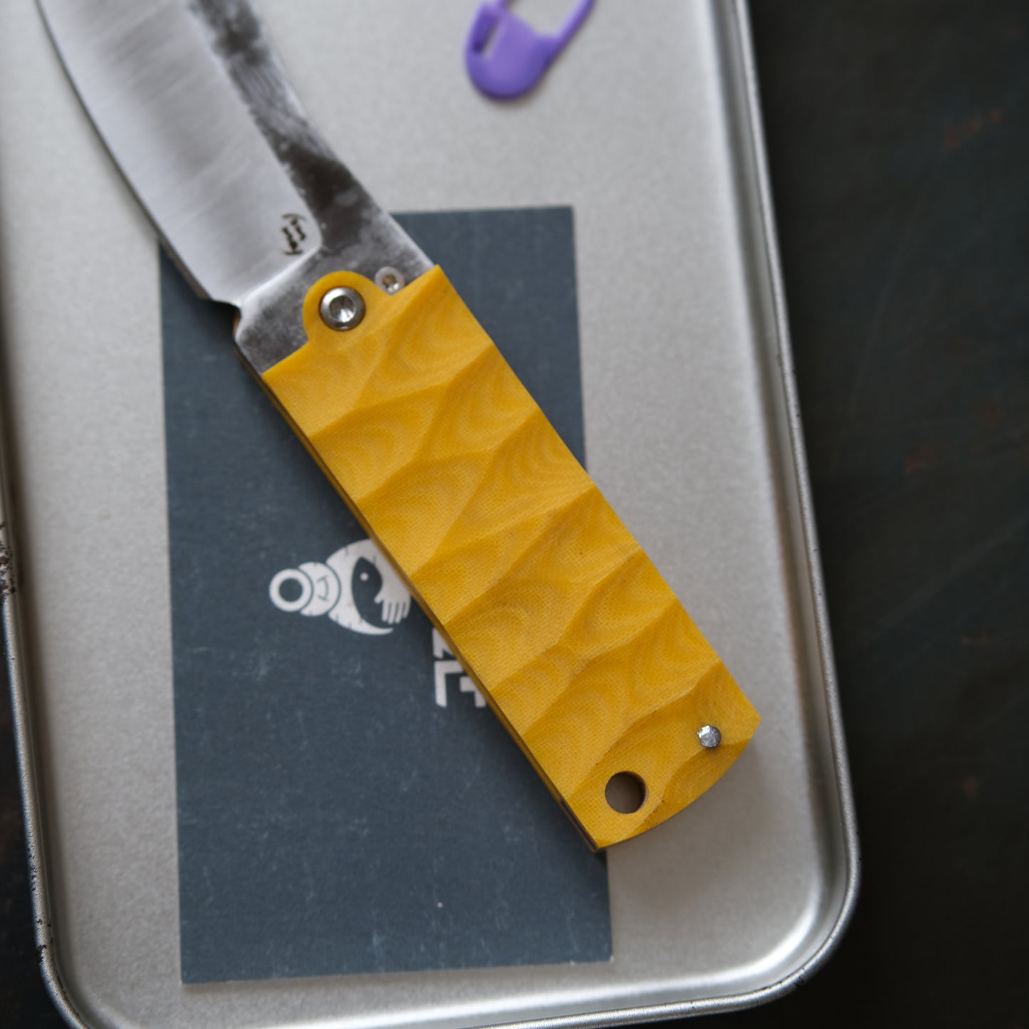CHINGU • COUTEAU DE POCHE JAUNE