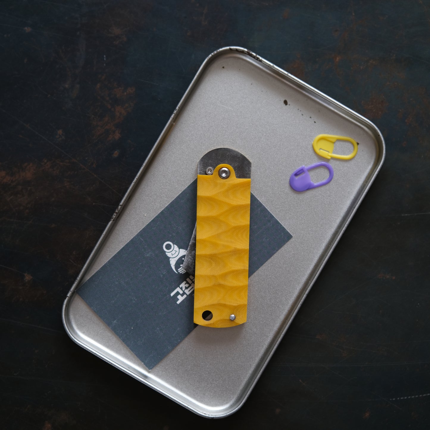 CHINGU • COUTEAU DE POCHE JAUNE