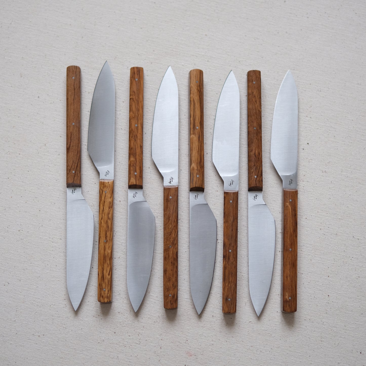 SIKSA • COFFRET DE COUTEAUX DE TABLE CHÊNE