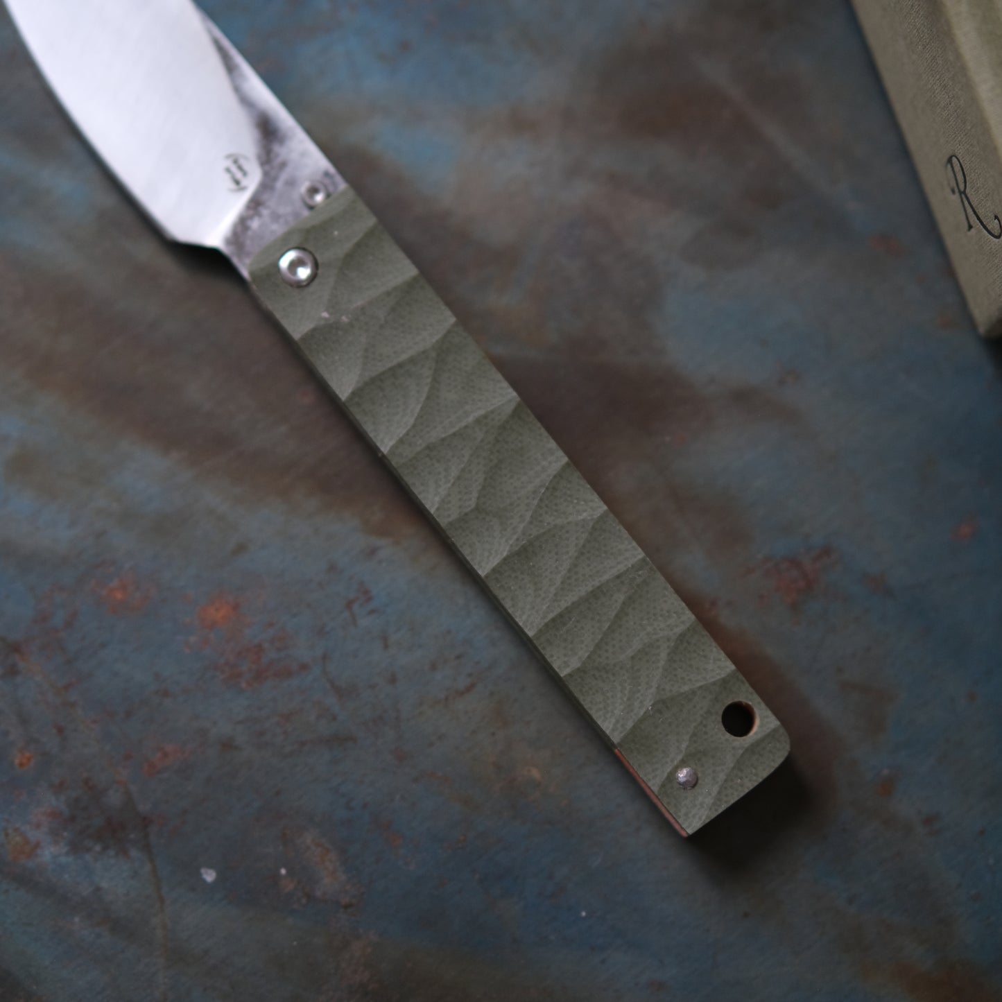 YOBO • COUTEAU PLIANT KAKI