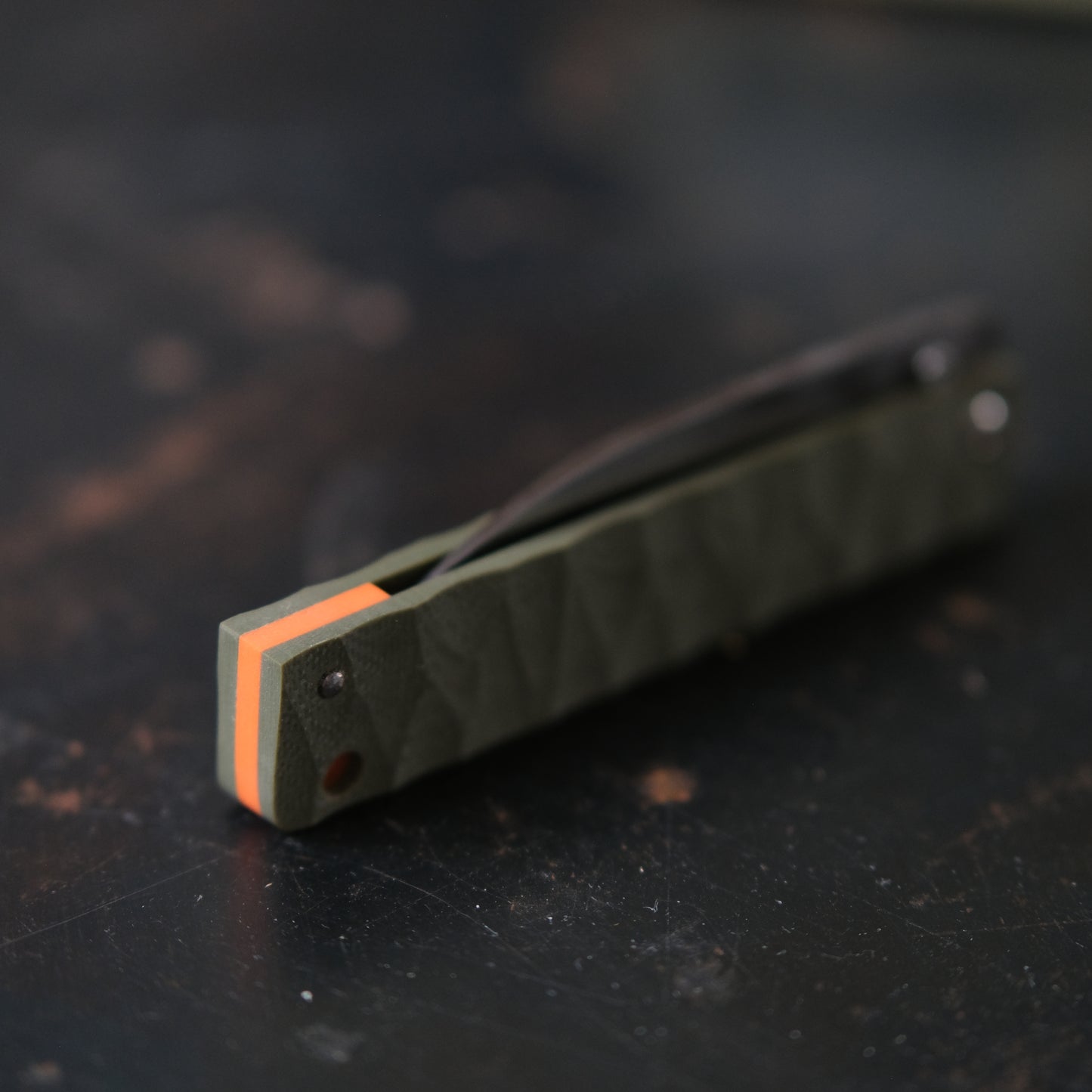 YOBO • COUTEAU PLIANT KAKI