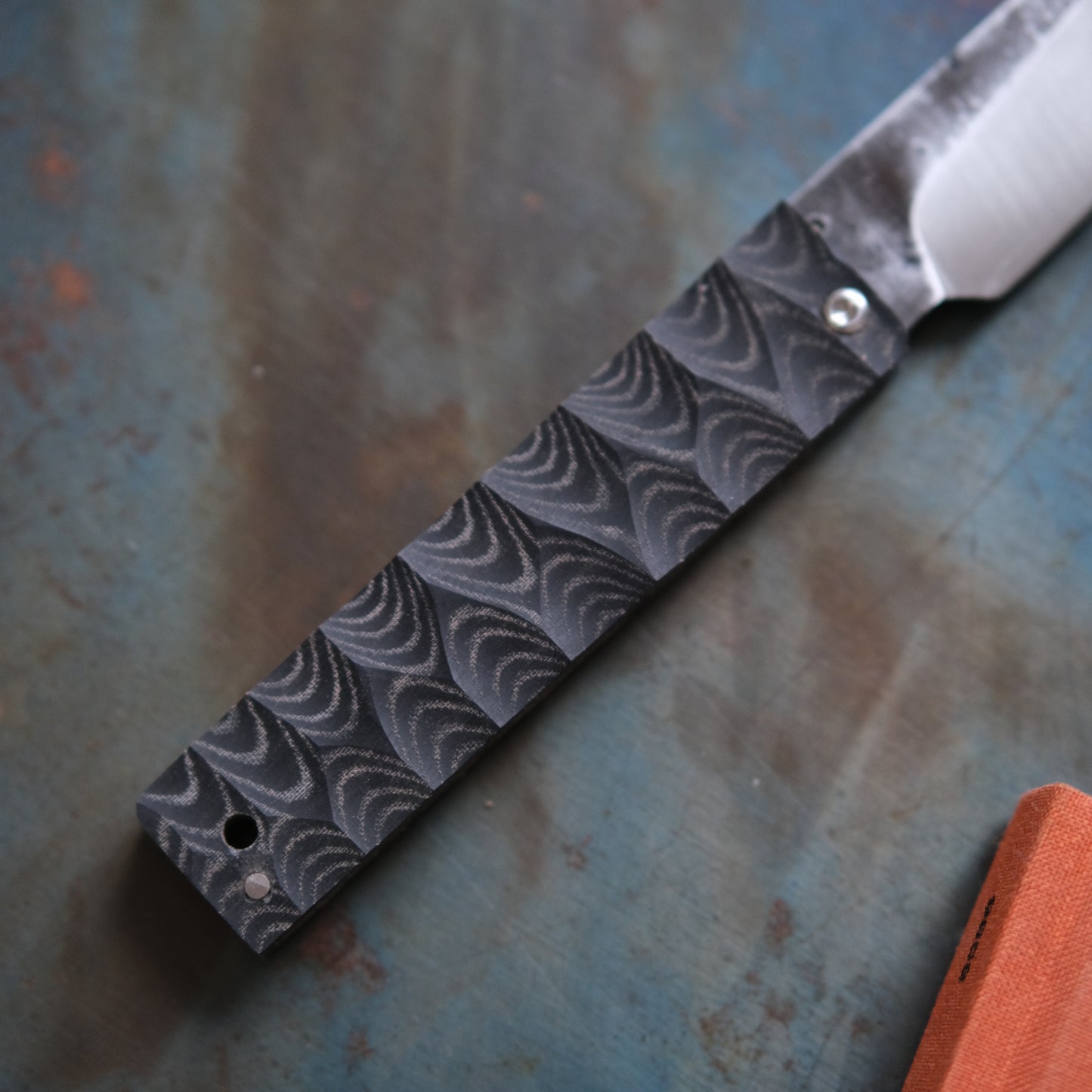 YOBO • COUTEAU PLIANT NOIR