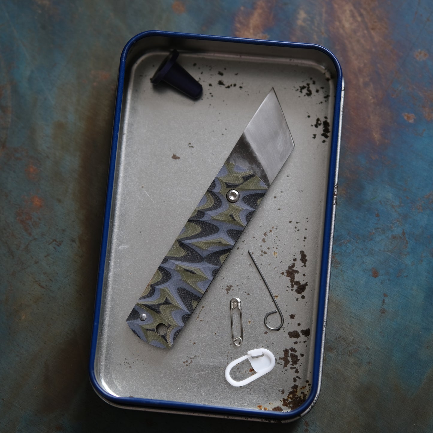 SUNBAE • CUTTER PLIANT CAMO
