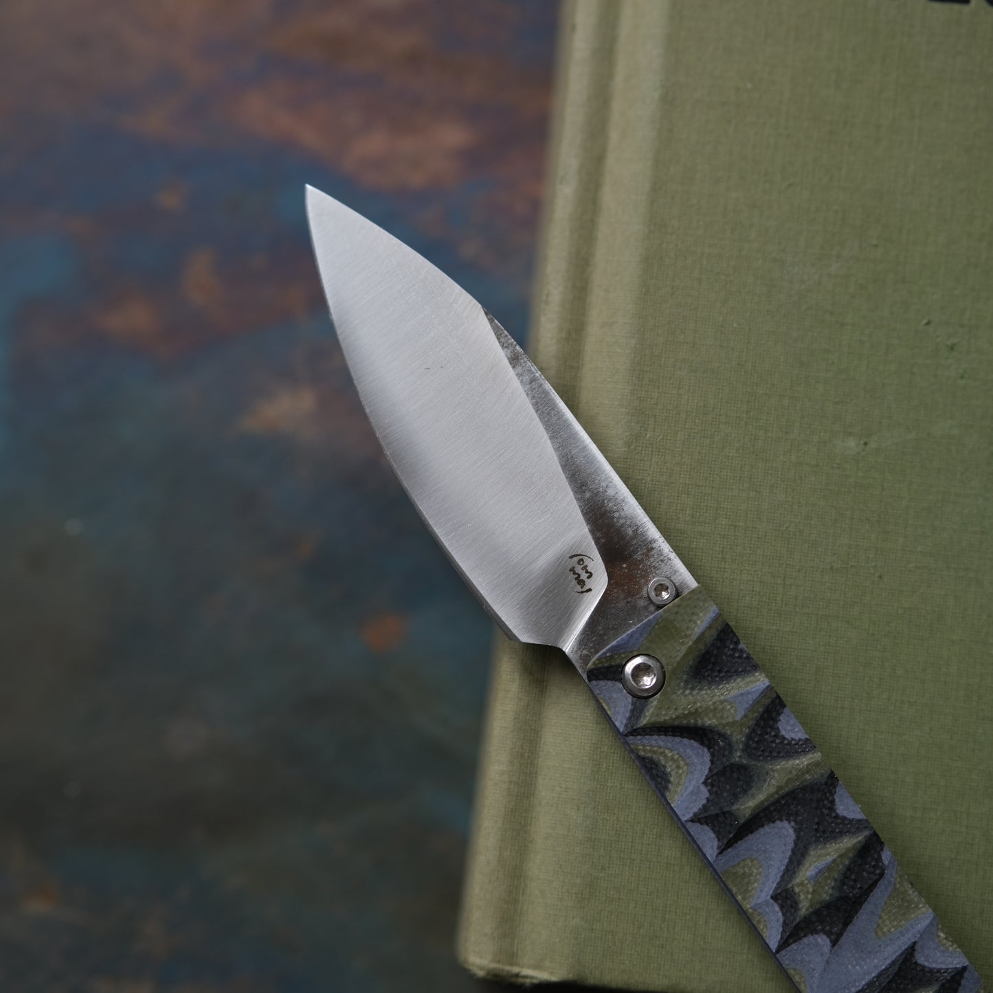YOBO • COUTEAU PLIANT CAMO