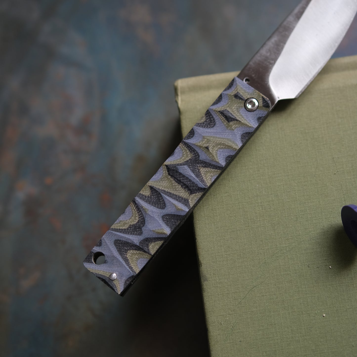 YOBO • COUTEAU PLIANT CAMO