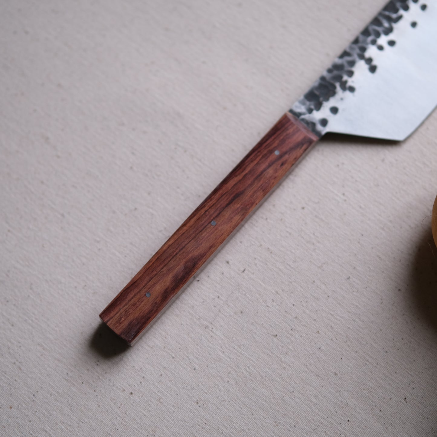 YOLISA • COUTEAU DE CHEF BOIS DE ROSE