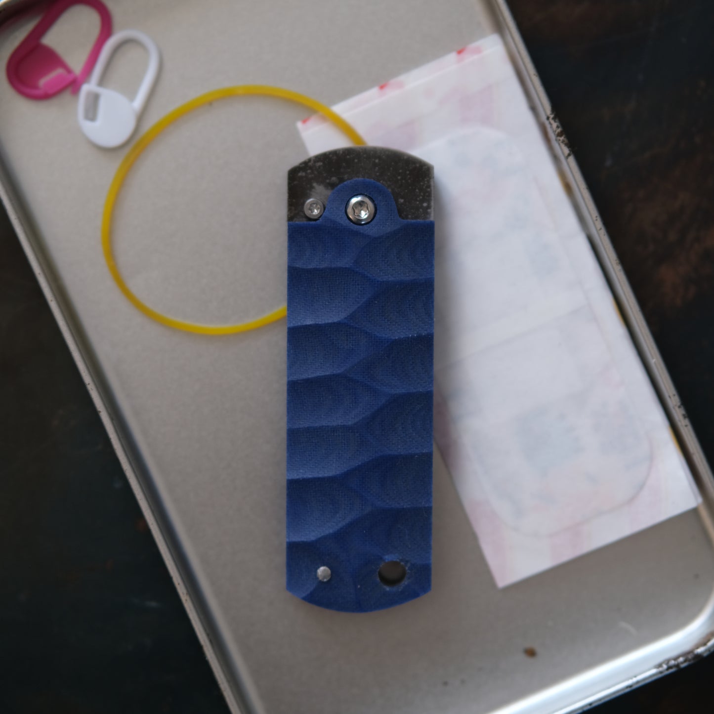 SUNBAE • CUTTER PLIANT BLEU