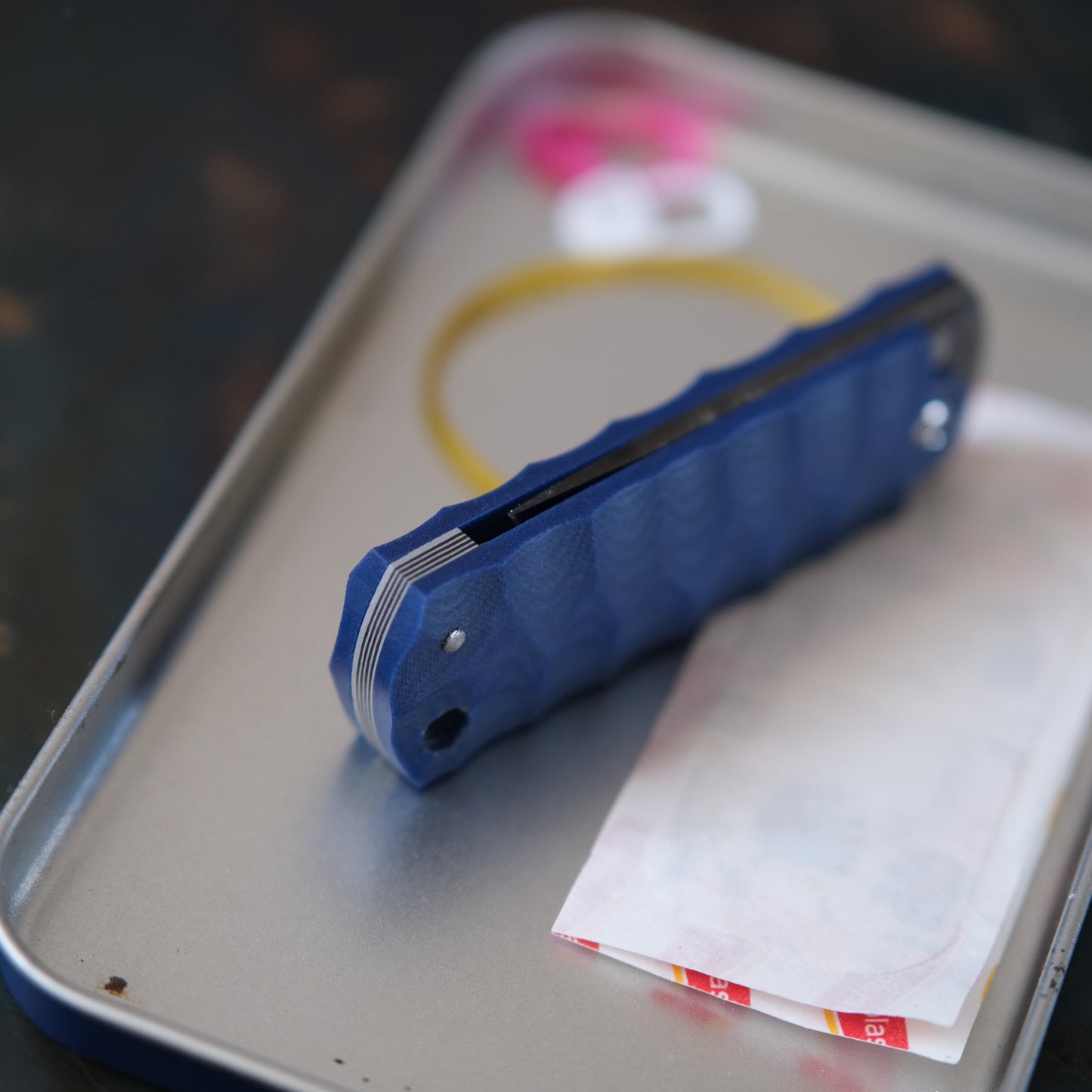 SUNBAE • CUTTER PLIANT BLEU