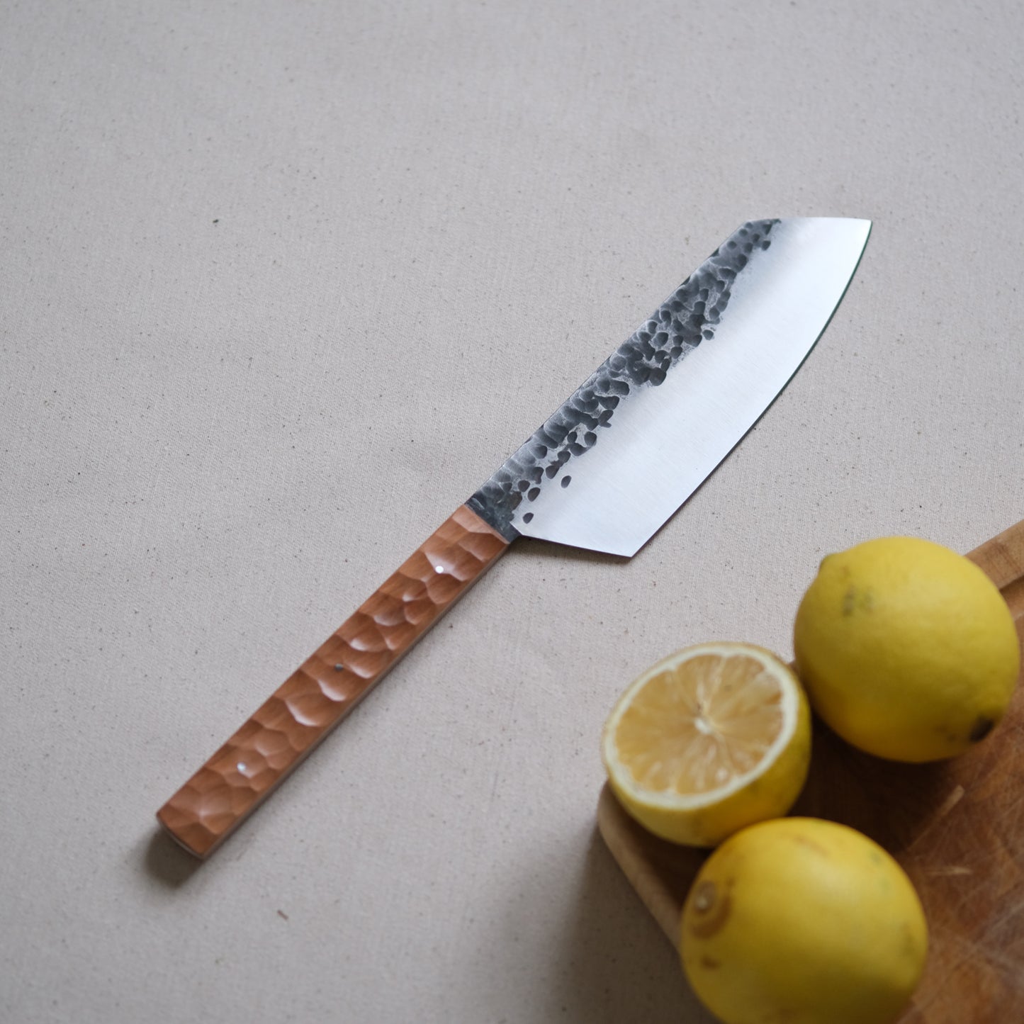 YOLISA • COUTEAU DE CHEF POIRIER TEXTURÉ