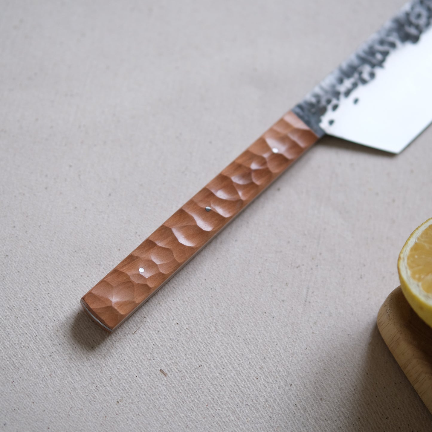 YOLISA • COUTEAU DE CHEF POIRIER TEXTURÉ