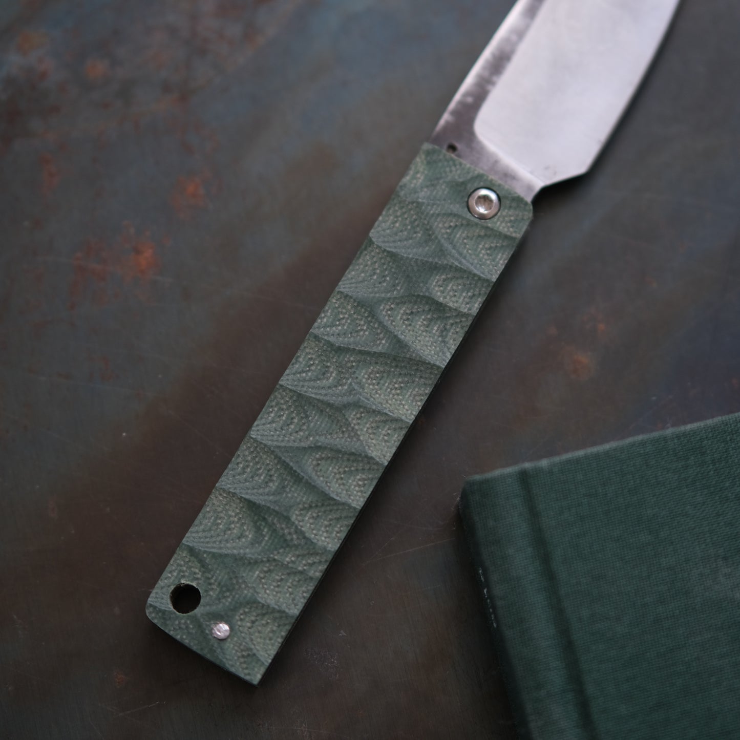 YOBO • COUTEAU PLIANT VERT SAPIN