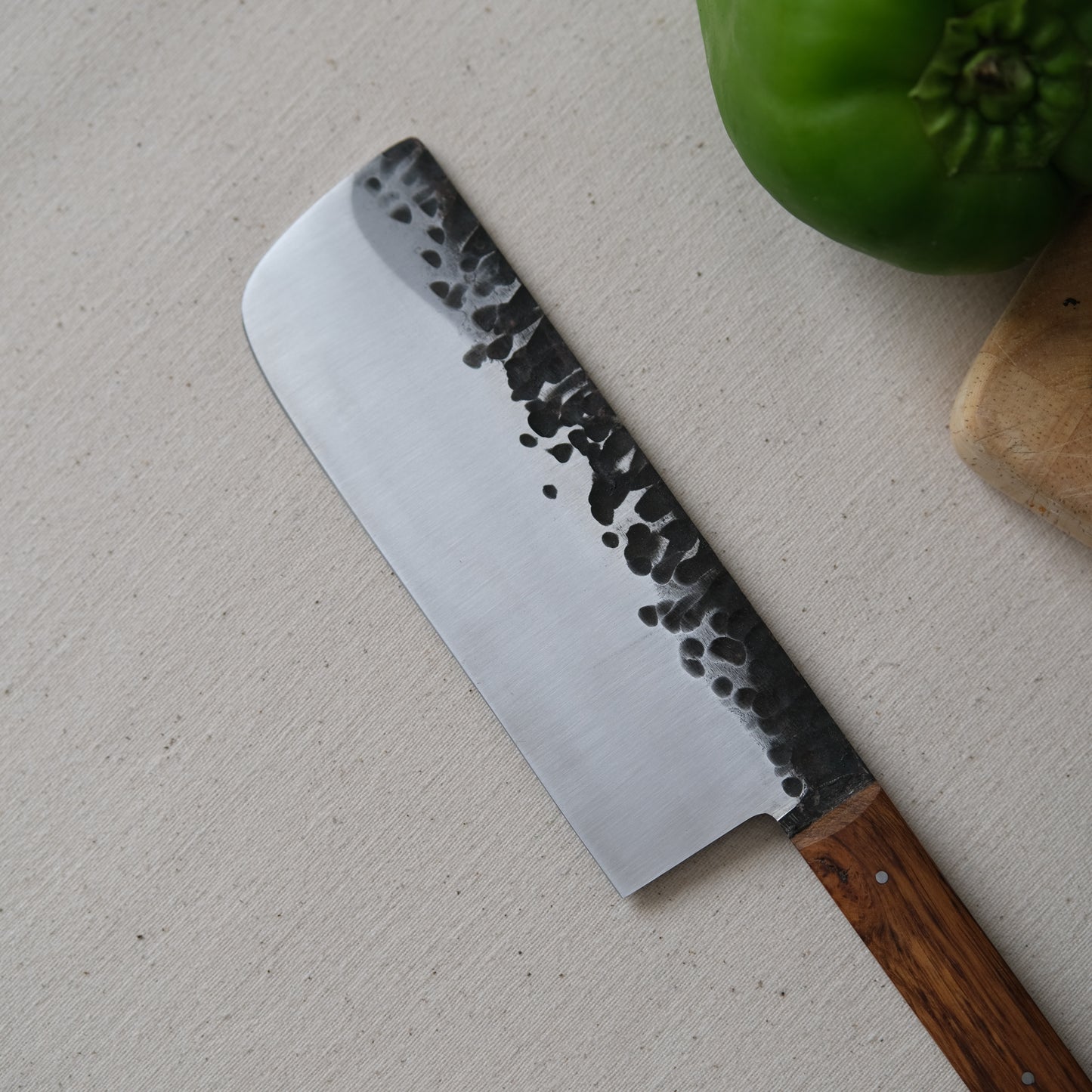 YACHE • COUTEAU DE CUISINE CHÊNE
