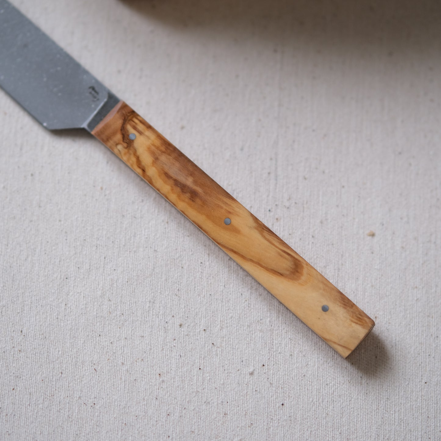 YOLISA MINI • COUTEAU D'OFFICE OLIVIER SW