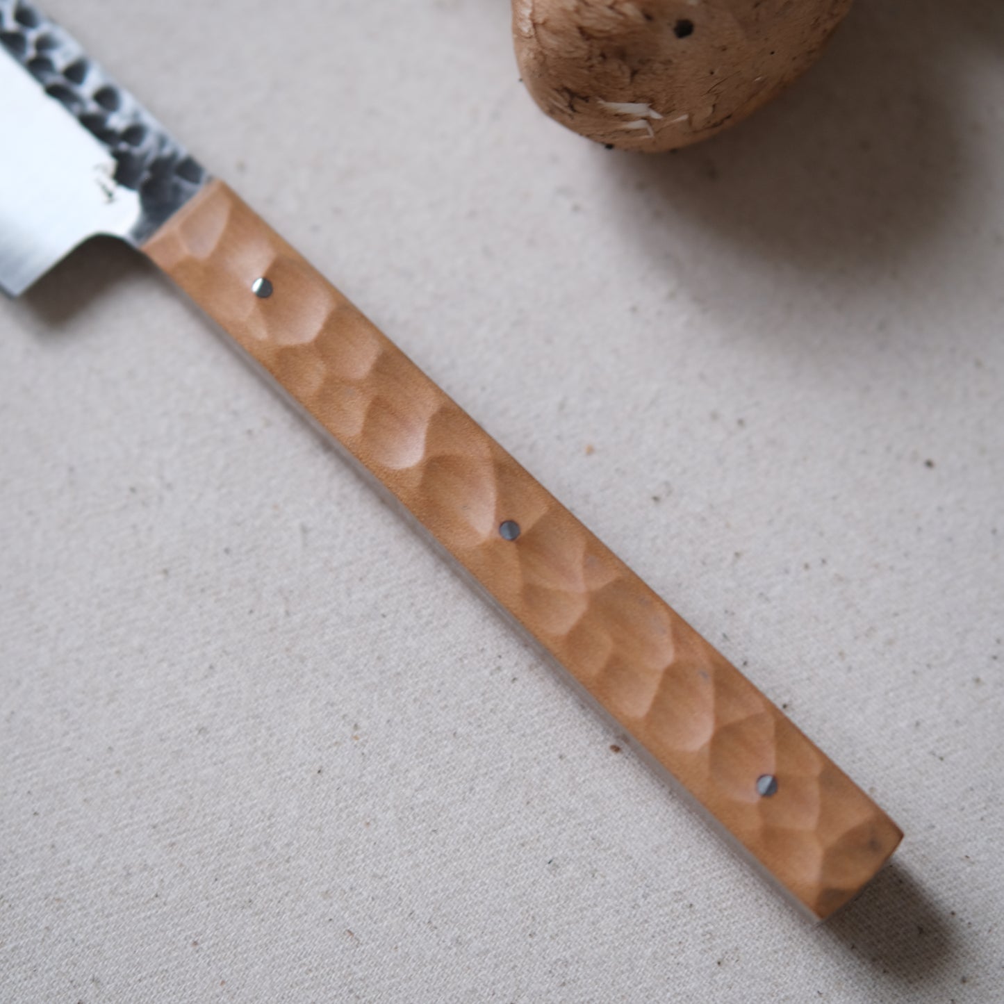 NALMADA MINI • COUTEAU D'OFFICE POIRIER TEXTURÉ