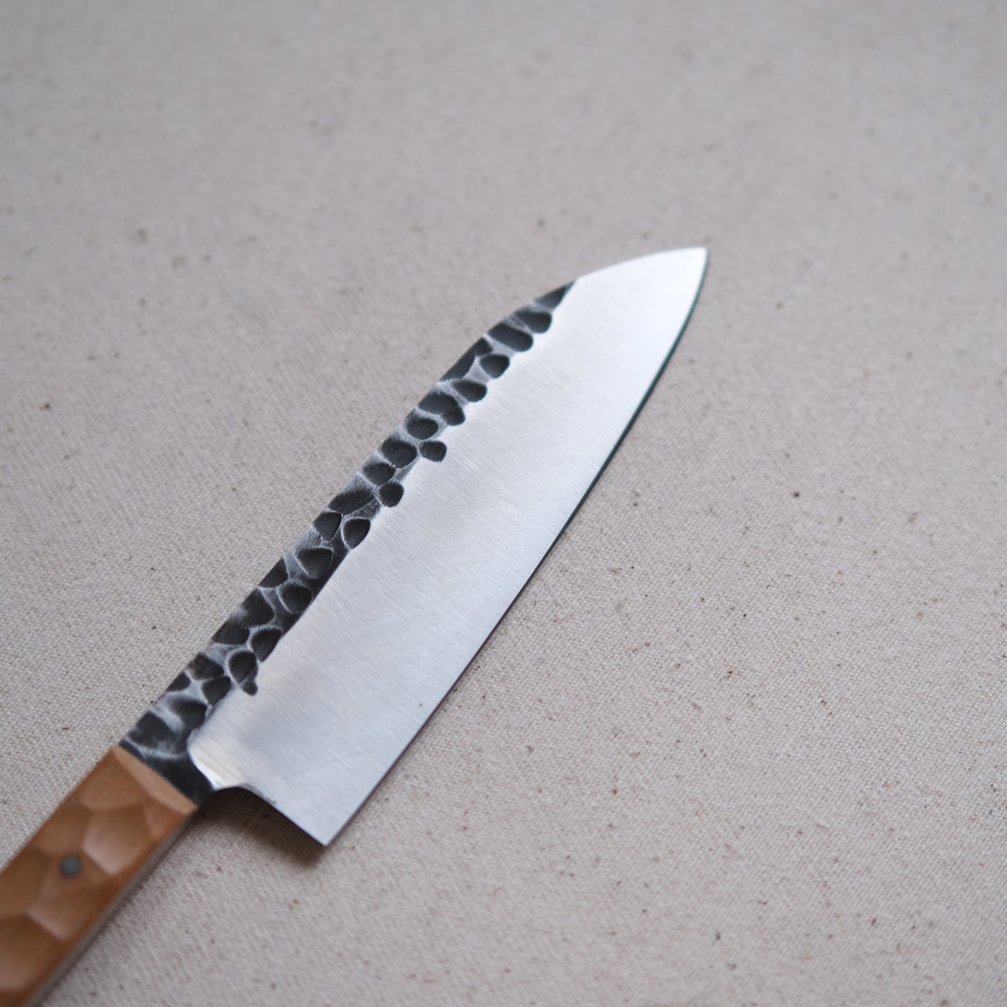 NALMADA MINI • COUTEAU D'OFFICE POIRIER TEXTURÉ