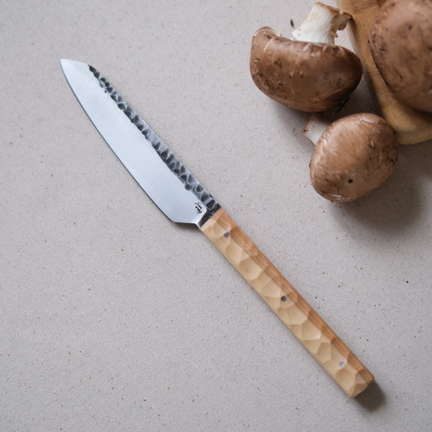 YOLISA MINI • COUTEAU D'OFFICE MÛRIER TEXTURÉ