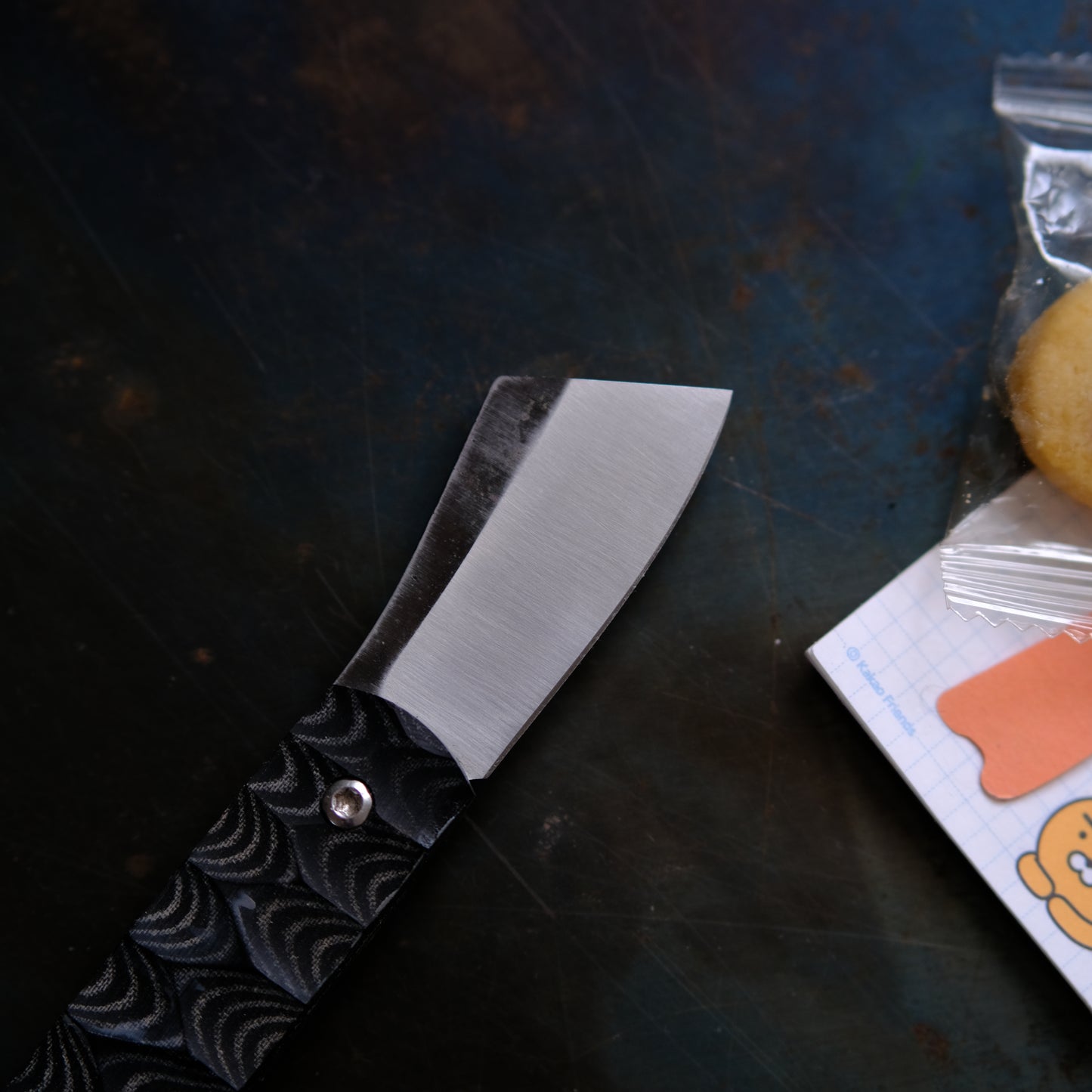 CHINGU • COUTEAU DE POCHE NOIR