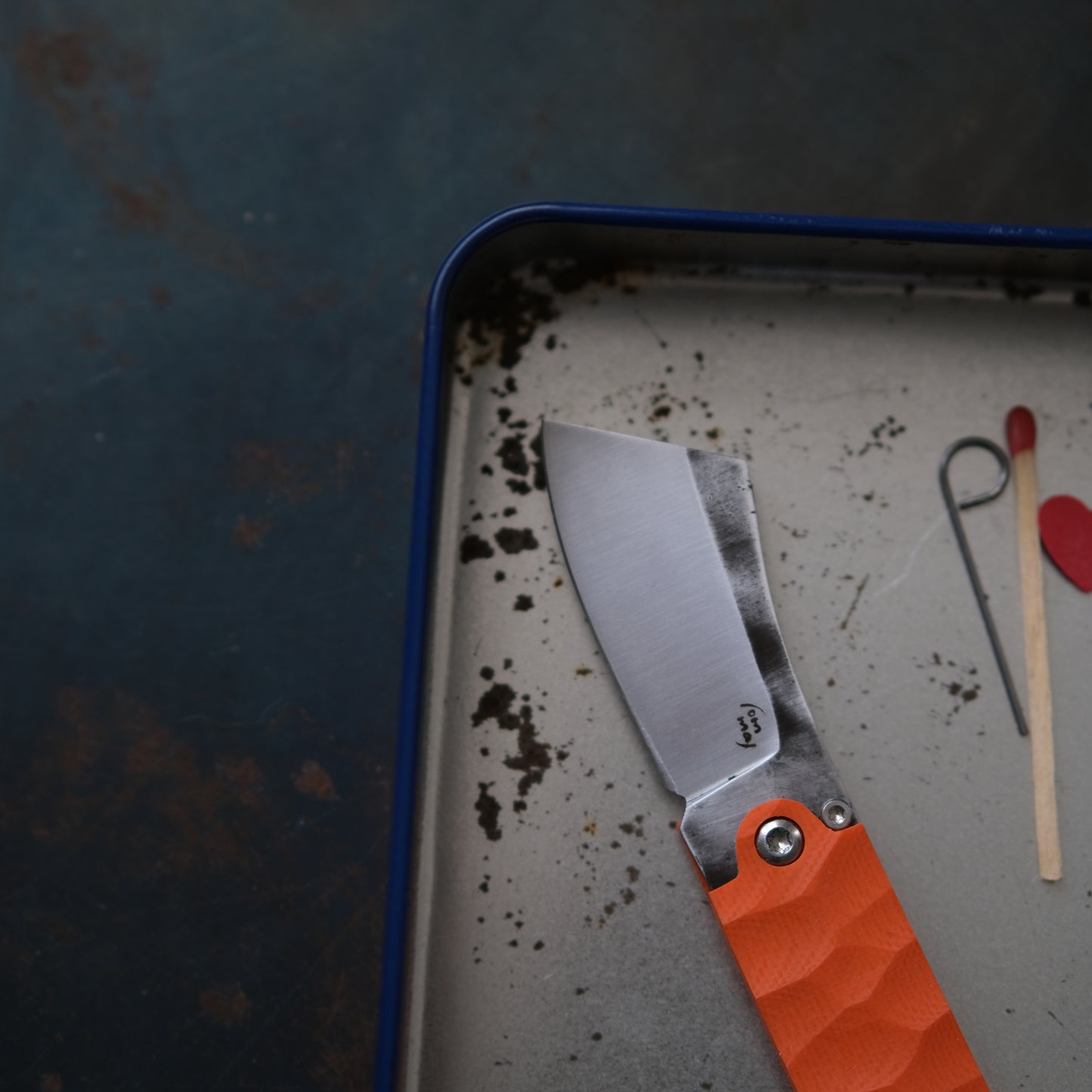 CHINGU • COUTEAU DE POCHE ORANGE