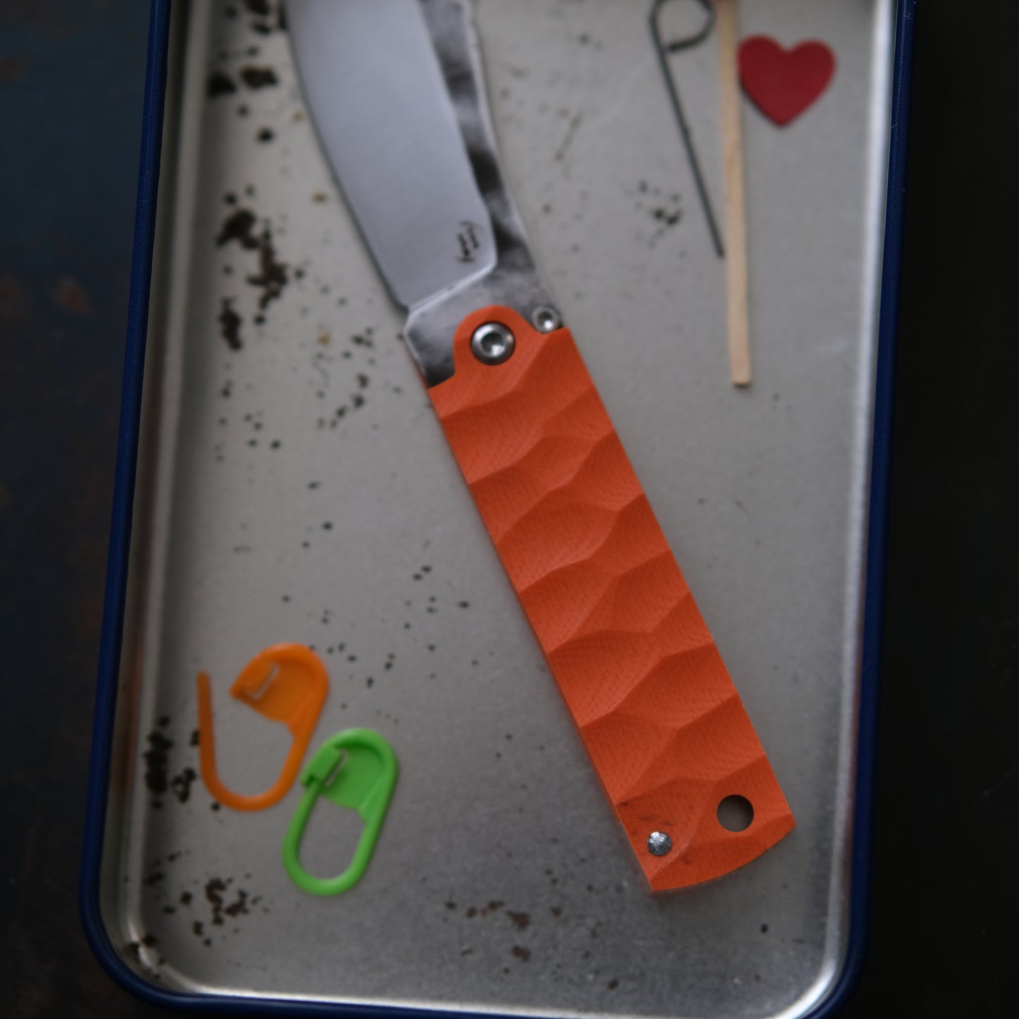 CHINGU • COUTEAU DE POCHE ORANGE