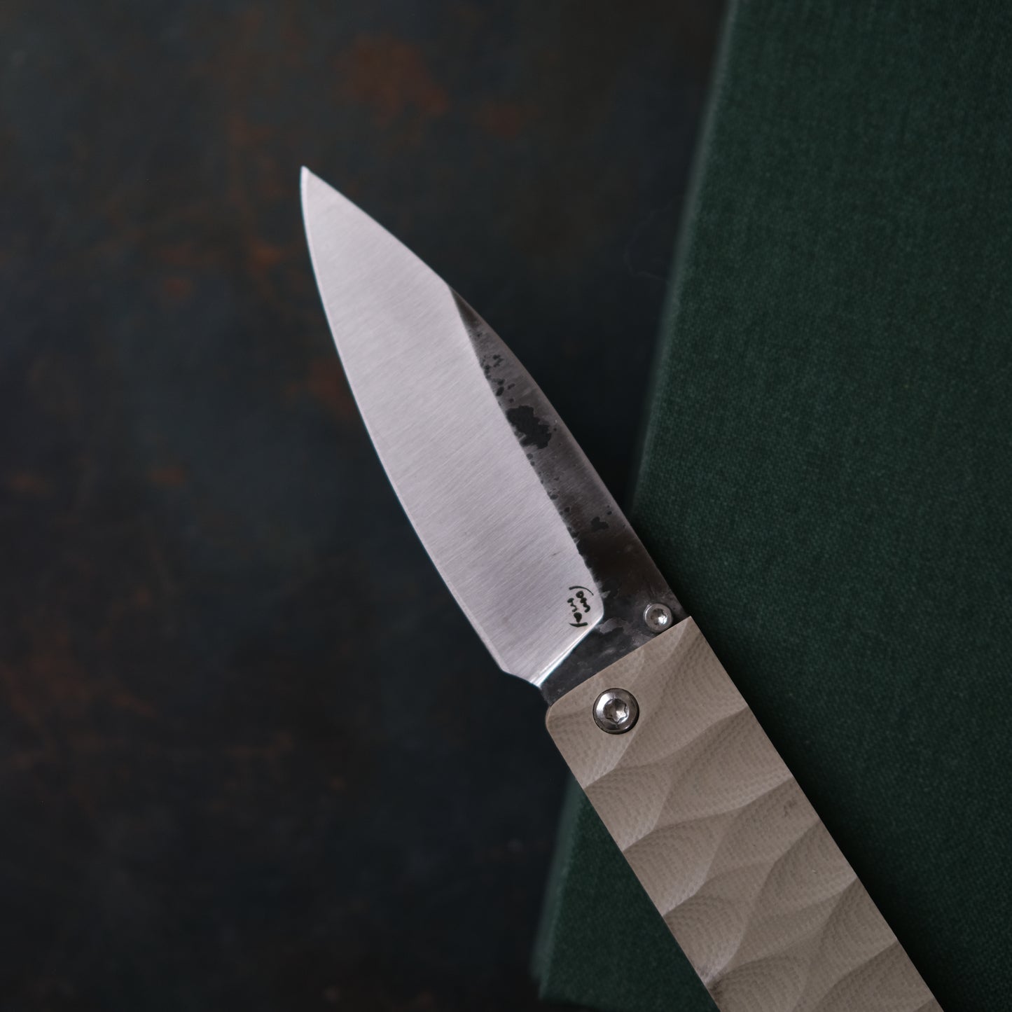 YOBO • COUTEAU PLIANT BEIGE