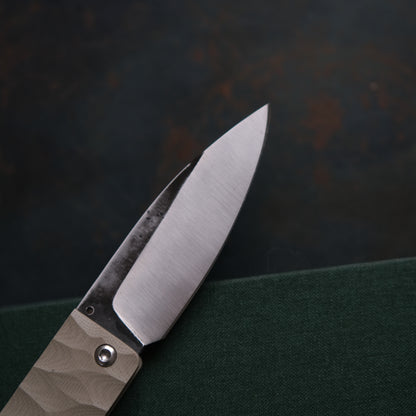 YOBO • COUTEAU PLIANT BEIGE