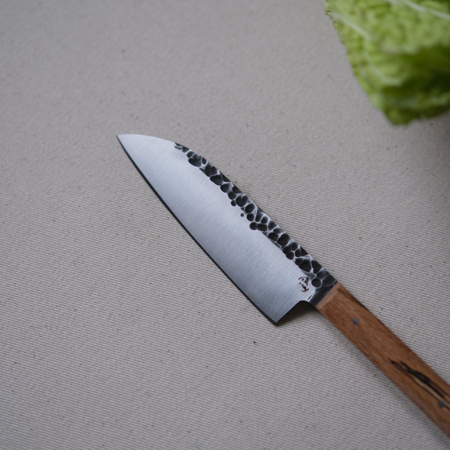 NALMADA MINI • COUTEAU D'OFFICE HÊTRE ÉCHAUFFÉ