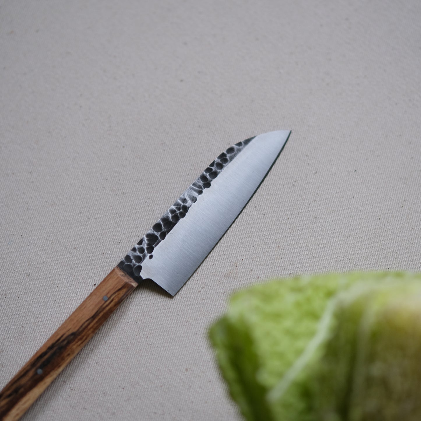 NALMADA MINI • COUTEAU D'OFFICE HÊTRE ÉCHAUFFÉ