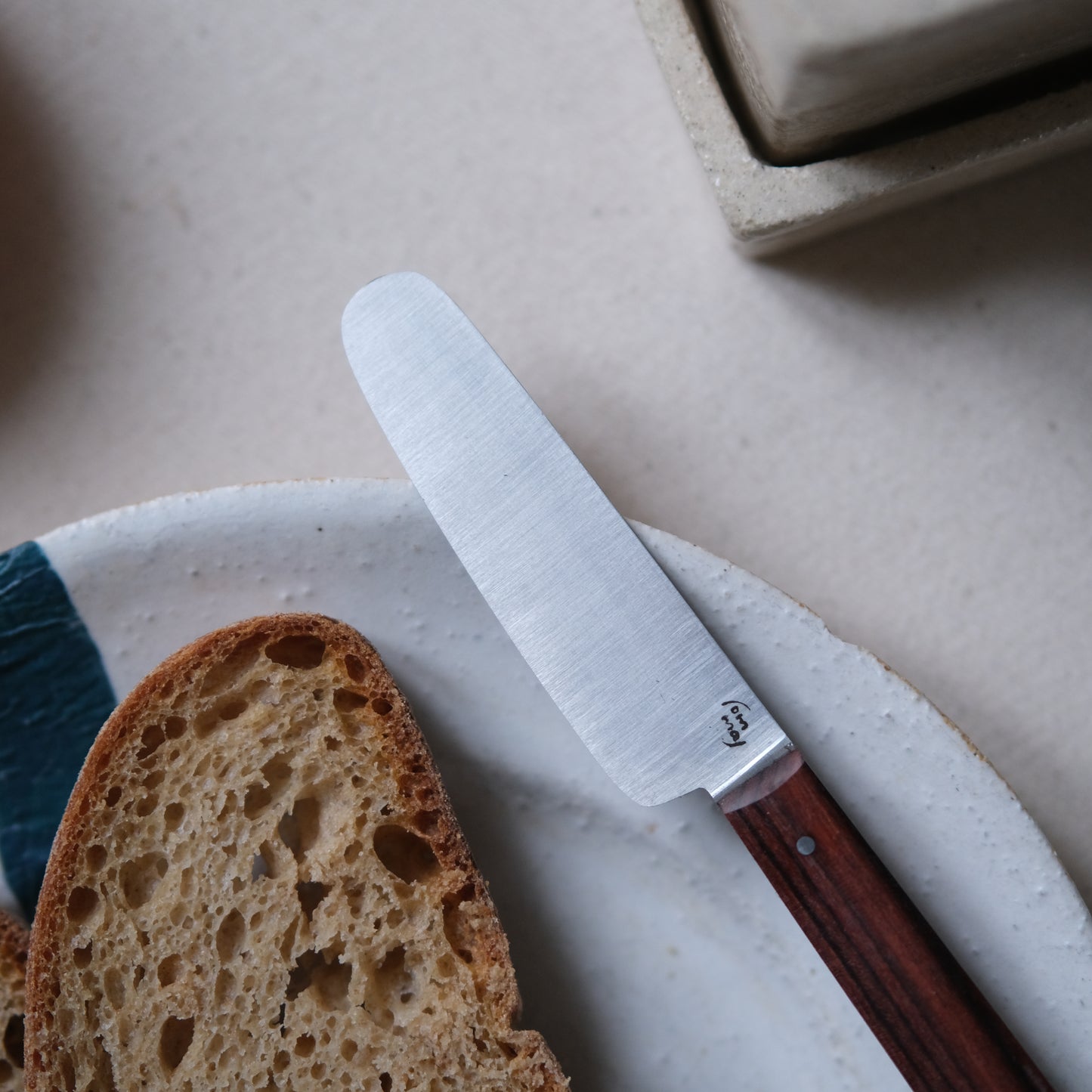 BOTO • COUTEAU À BEURRE BOIS DE VIOLETTE