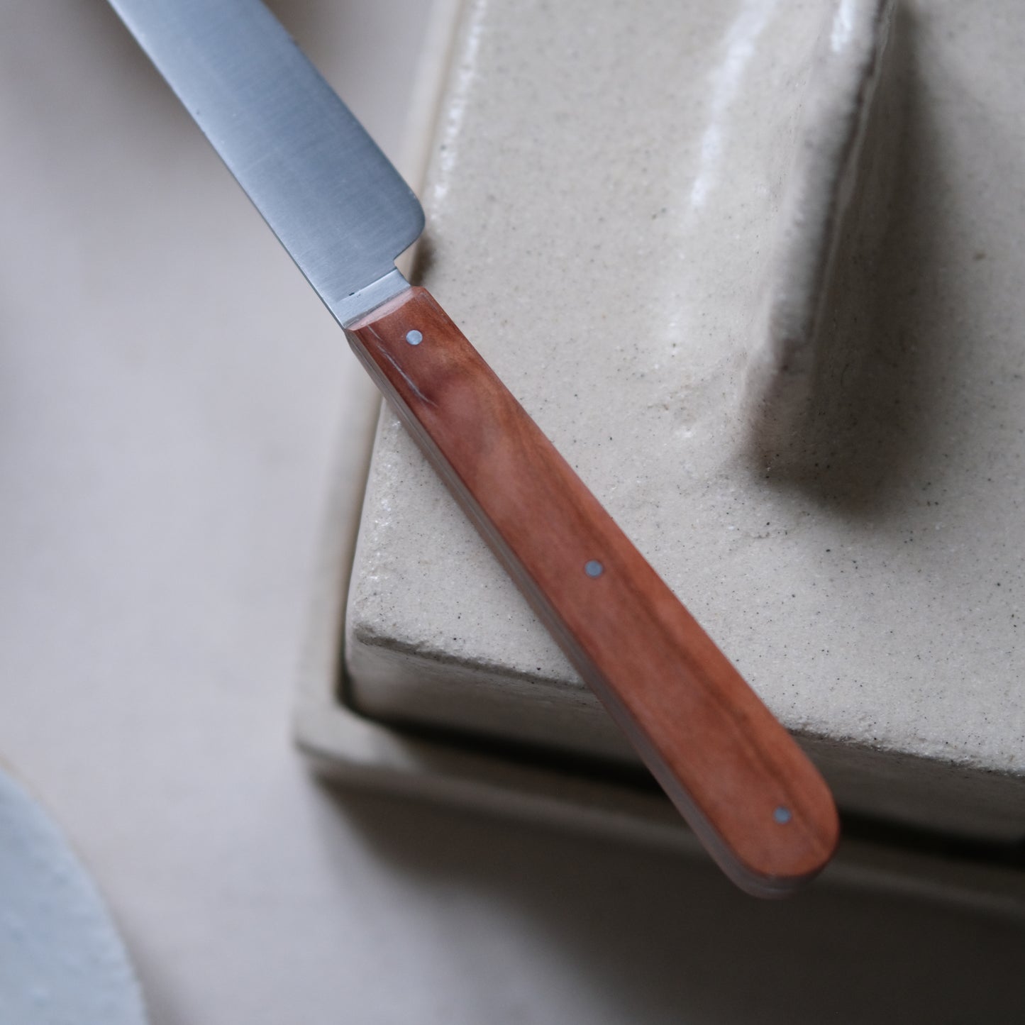 BOTO • COUTEAU À BEURRE CORMIER