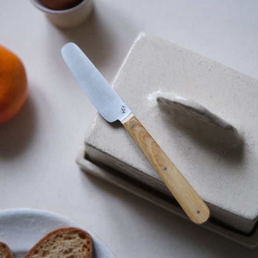 BOTO • COUTEAU À BEURRE ACACIA