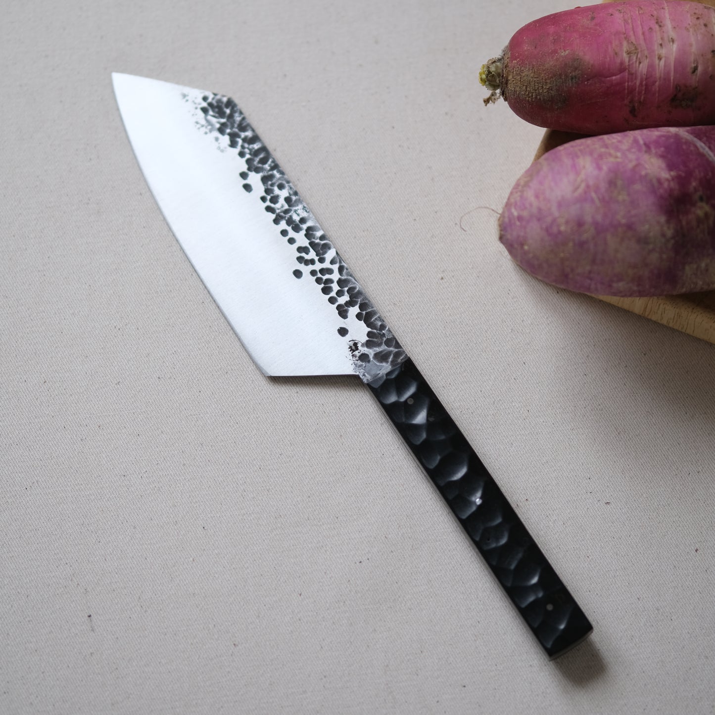 YOLISA • COUTEAU DE CHEF ÉBÈNE TEXTURÉ