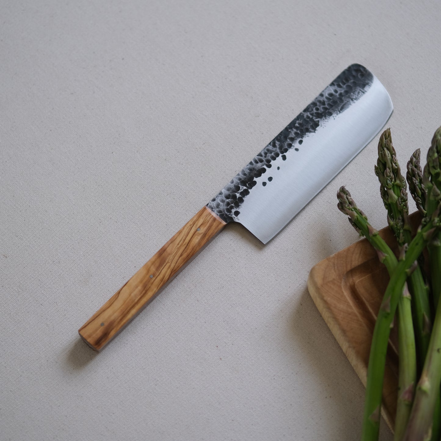 YACHE • COUTEAU DE CUISINE OLIVIER