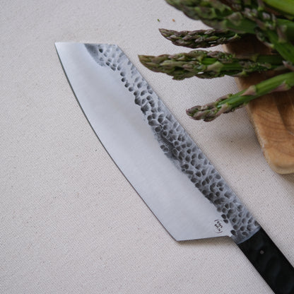 YOLISA • COUTEAU DE CHEF ÉBÈNE TEXTURÉ