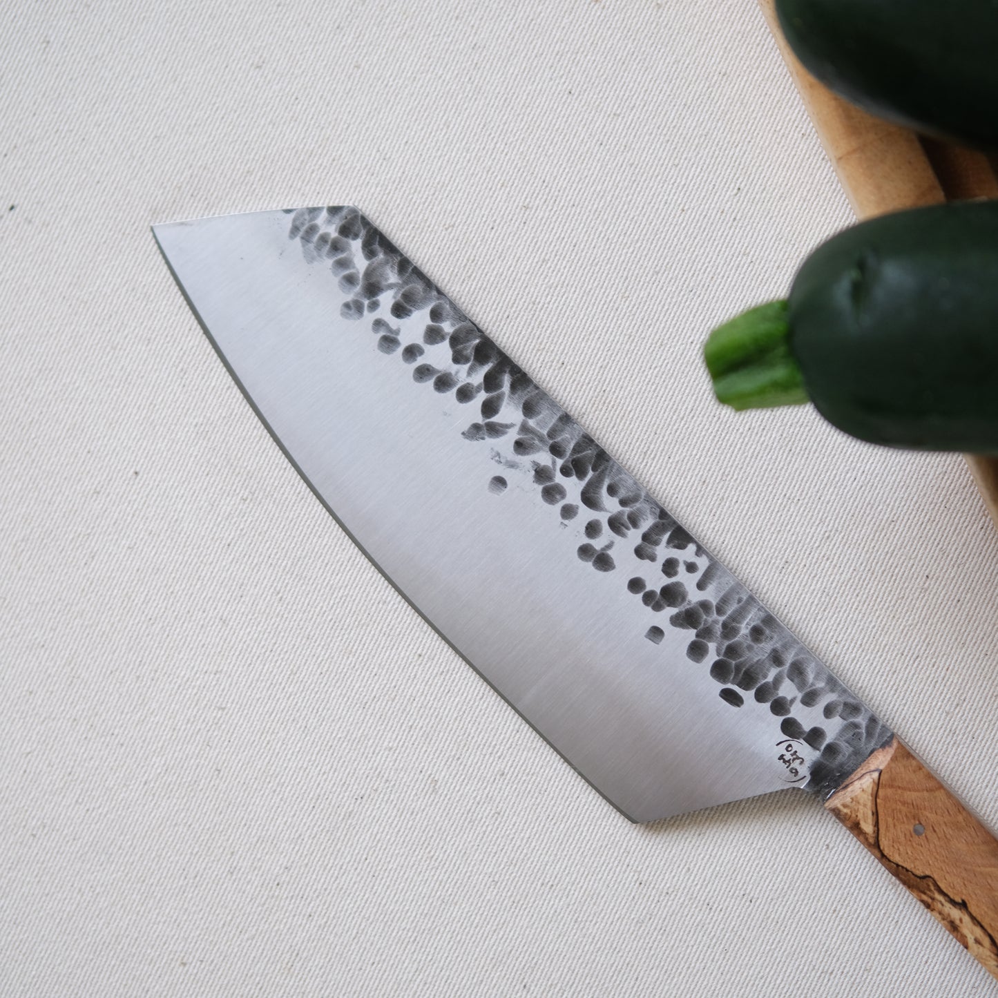 YOLISA • COUTEAU DE CHEF HÊTRE ÉCHAUFFÉ