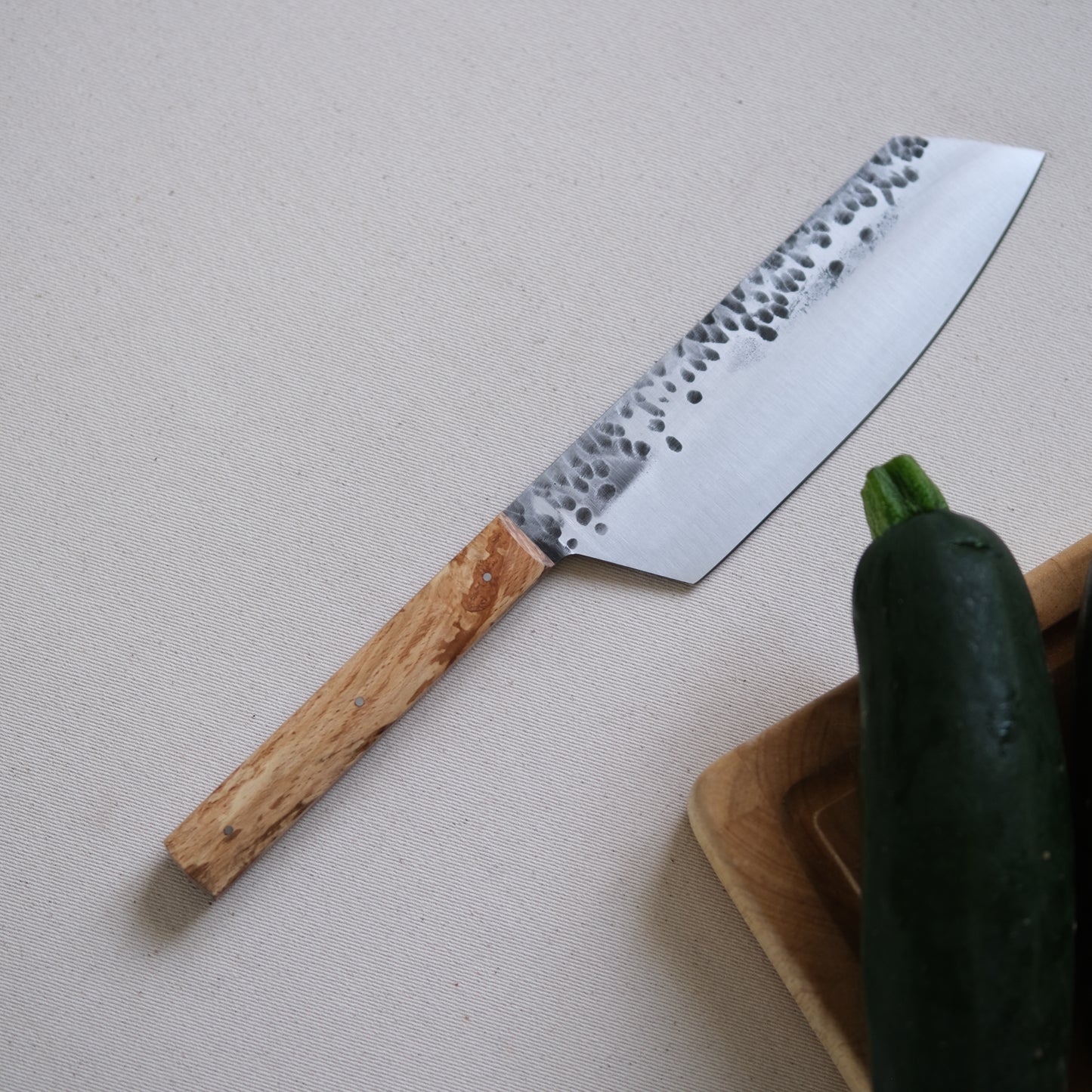 YOLISA • COUTEAU DE CHEF HÊTRE ÉCHAUFFÉ