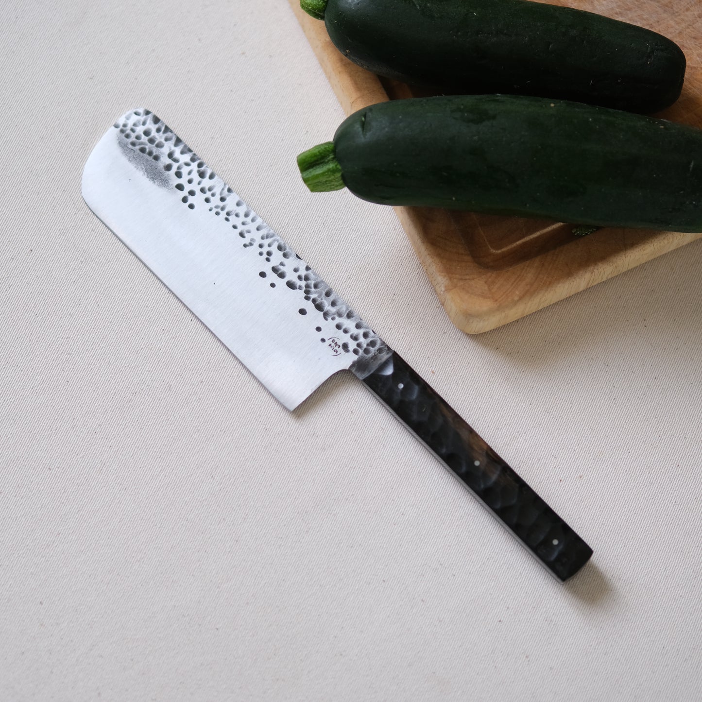YACHE • COUTEAU DE CUISINE ÉBÈNE TEXTURÉ