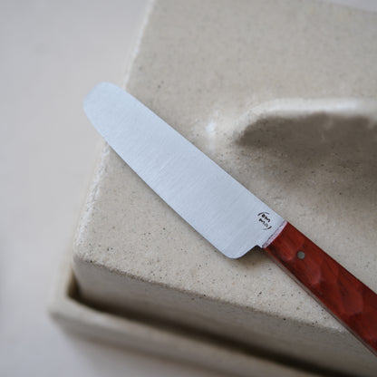 BOTO • COUTEAU À BEURRE PADOUK TEXTURÉ