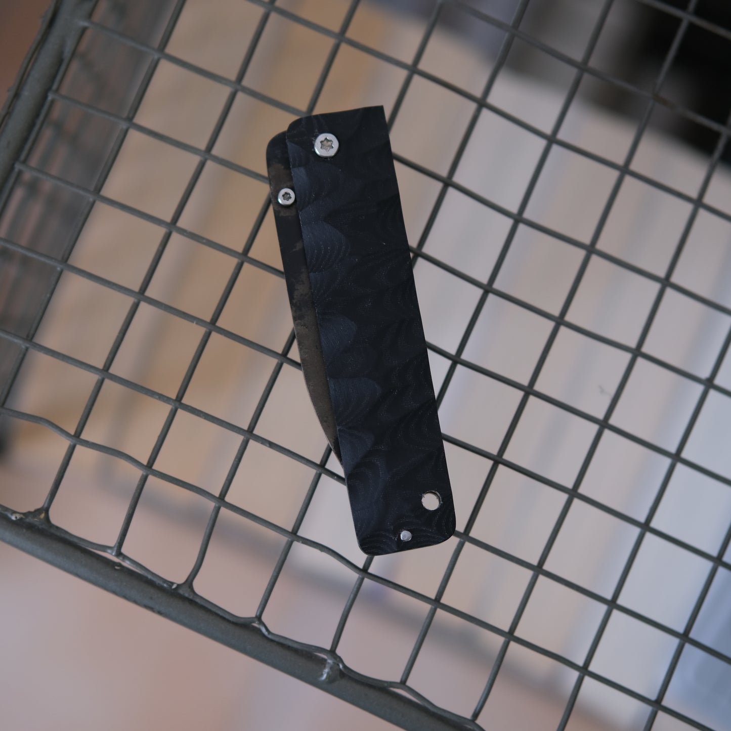 YOBO • COUTEAU PLIANT NOIR