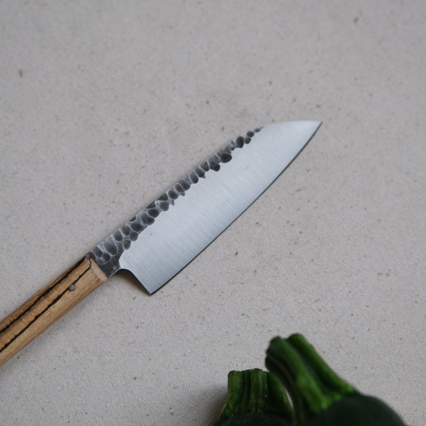 NALMADA MINI • COUTEAU D'OFFICE HÊTRE ÉCHAUFFÉ