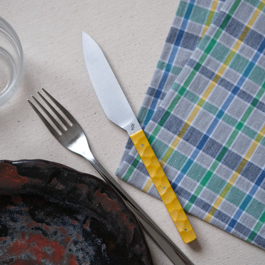 SIKSA • COUTEAUX DE TABLE MICARTA JAUNE TEXTURÉ [PRÉ-COMMANDE]