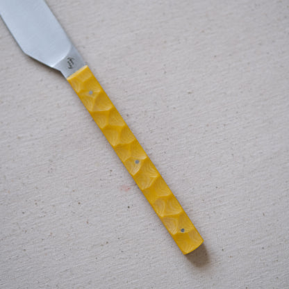 SIKSA • COUTEAUX DE TABLE MICARTA JAUNE TEXTURÉ [PRÉ-COMMANDE]