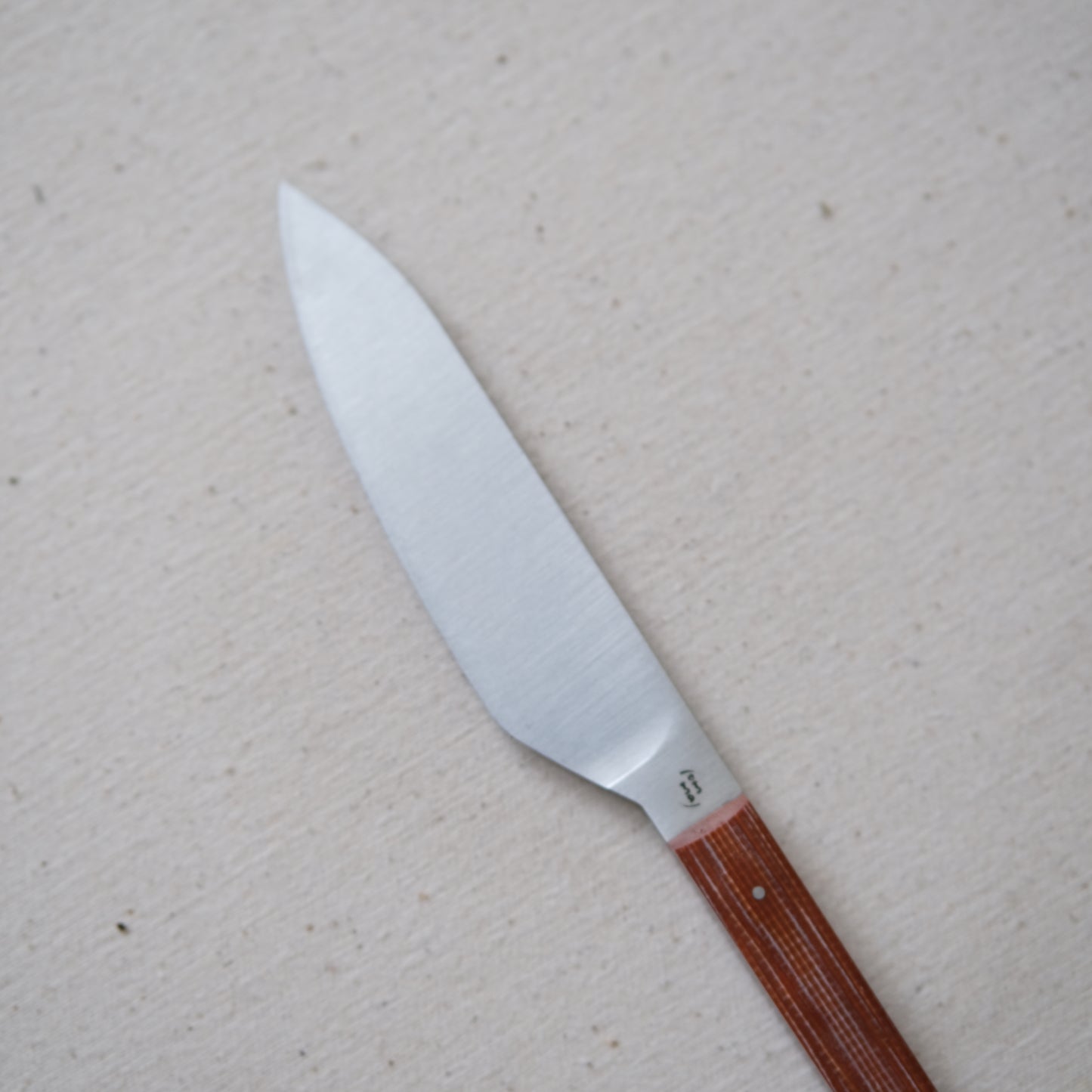 SIKSA • COUTEAUX DE TABLE MICARTA BRUN [PRÉ-COMMANDE]