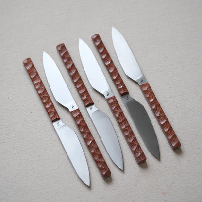 SIKSA • COFFRET DE COUTEAUX DE TABLE MICARTA BRUN TEXTURÉ