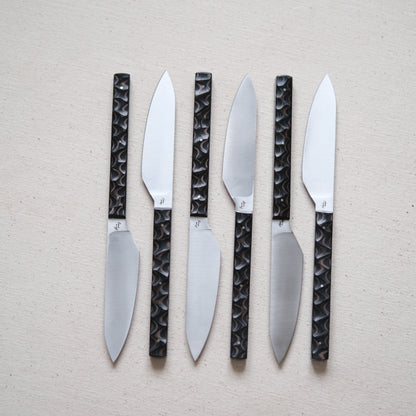 SIKSA • COFFRET DE COUTEAUX DE TABLE MICARTA NOIR TEXTURÉ