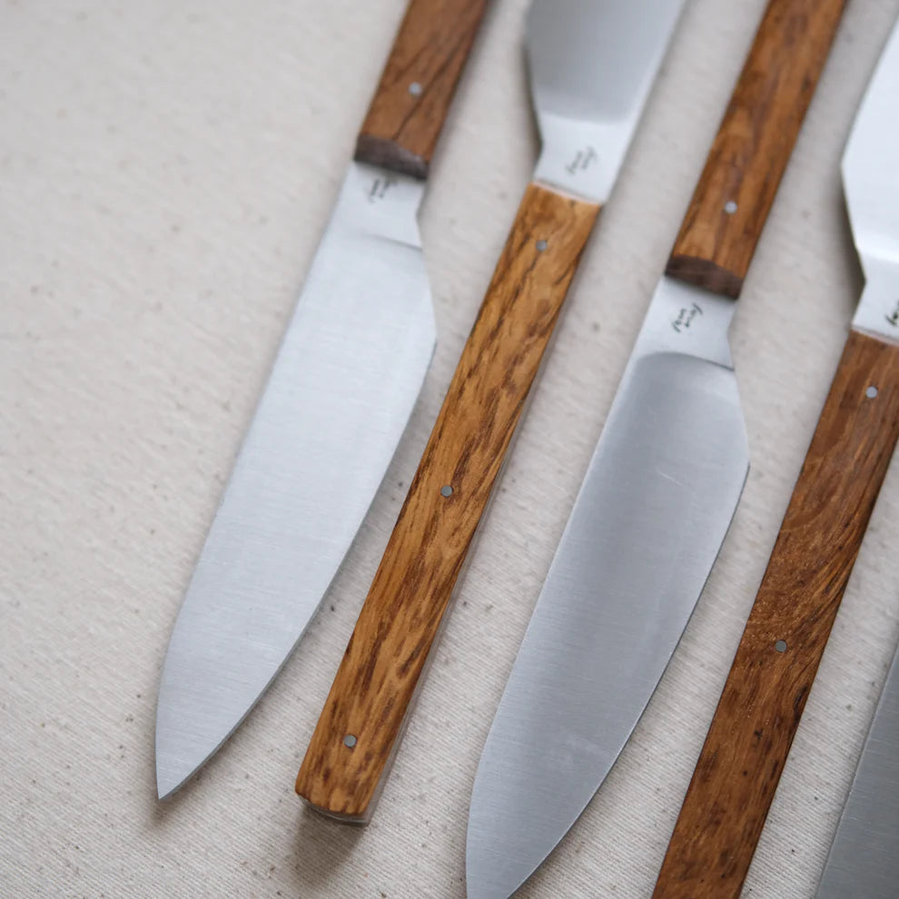 SIKSA • COUTEAU DE TABLE CHÊNE