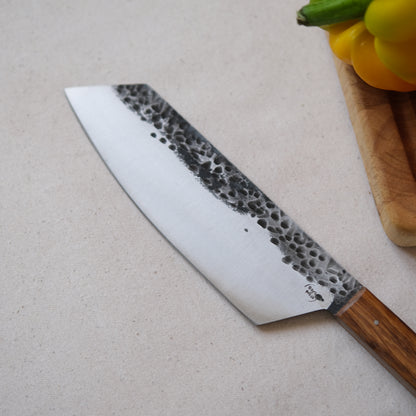 YOLISA • COUTEAU DE CHEF CHÊNE