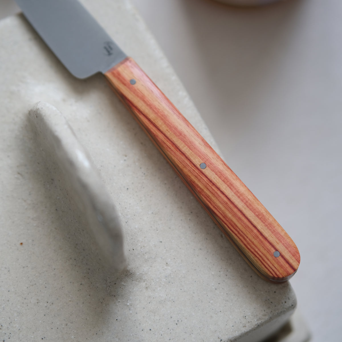 BOTO • COUTEAU À BEURRE BOIS DE ROSE